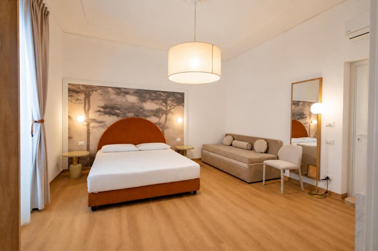 Lina's Room — Cinisi